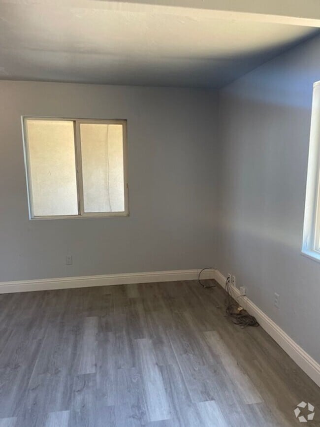 Building Photo - 1513 S Nevada Ave