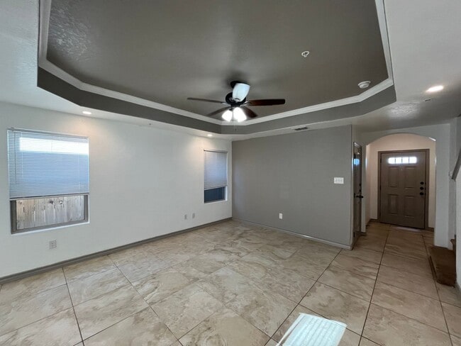 Foto del edificio - 6422 Marcel Way #101, San Antonio, TX. 78233