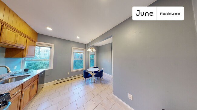 Building Photo - 21 Rossmore Street