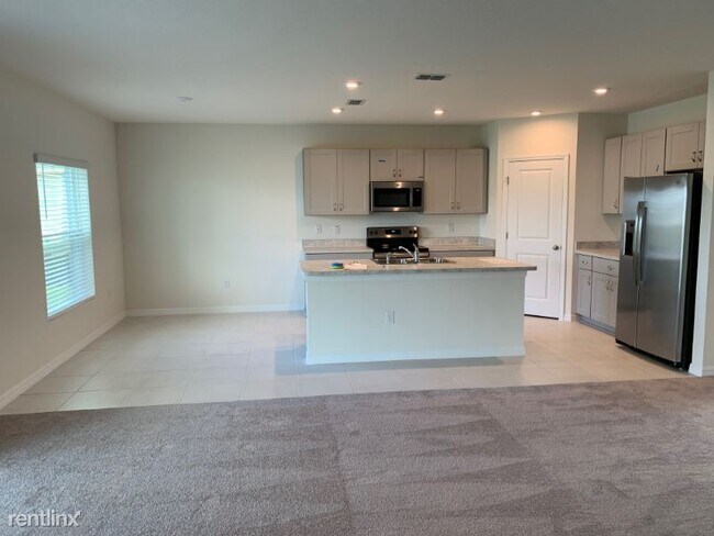 Foto del edificio - 5 br, 3 bath House - 420 Quarry Rock Cir