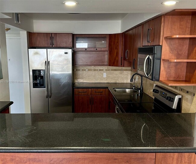 Building Photo - 13499 Biscayne Blvd