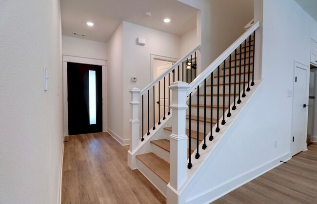 Photo - 1339 W Mt Comfort Rd Townhome