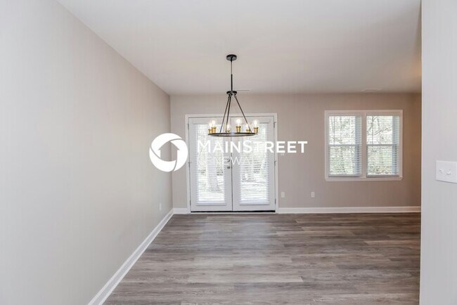 Foto del edificio - 3 Bedroom Pet-Friendly Home in MINT HILL, NC with Main Street Renewal