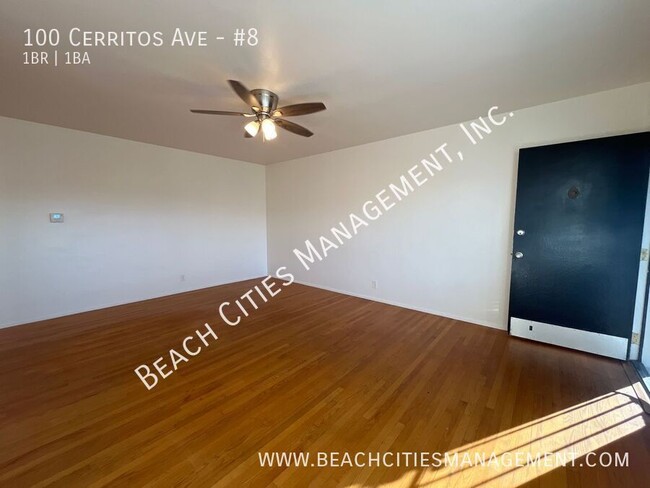 Building Photo - Charming 1 Bedroom 1 Bath Condo- Blocks Aw...