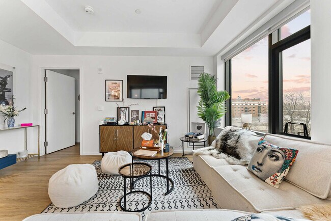 Building Photo - 300 Harrison Ave