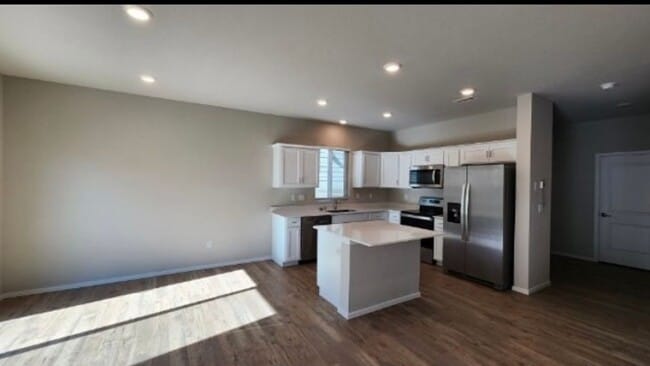 Building Photo - Townhome for Rent!