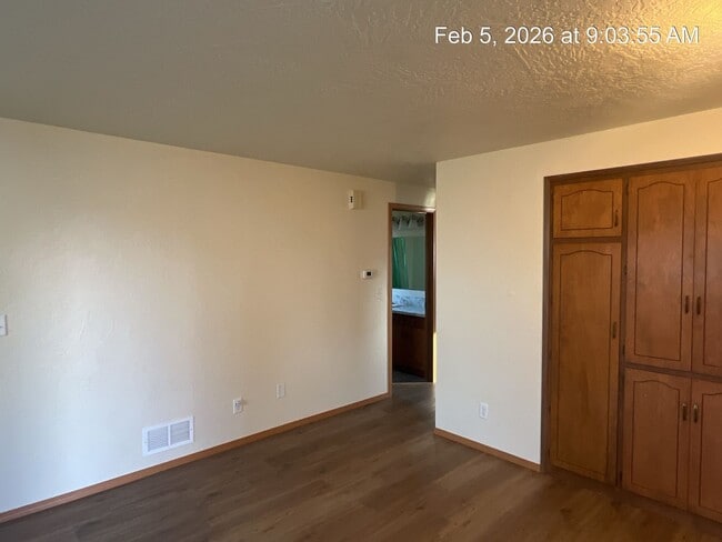 Building Photo - 365 8th St