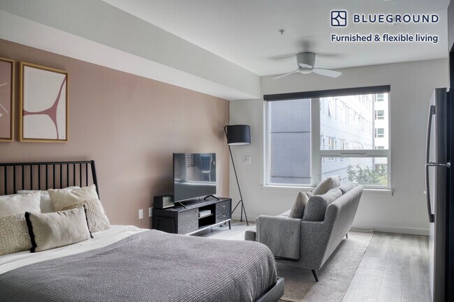 Foto del edificio - 1530 Belmont Ave