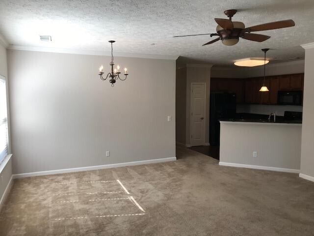 Building Photo - 1033 Park Run Dr