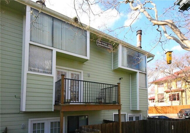 Foto del edificio - 1600 West Ave