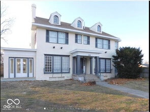 Building Photo - 3158 E Fall Creek Pkwy N Dr