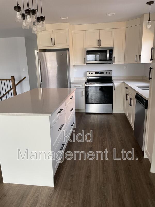 Building Photo - 6285 Monterey Rd