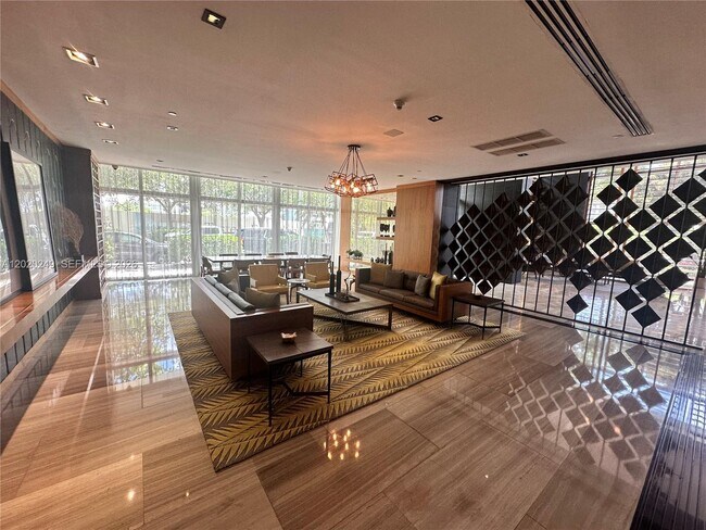Foto del edificio - 3470 E Coast Ave