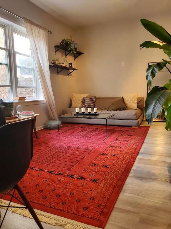 Photo - 2509 W Augusta Blvd Apartment