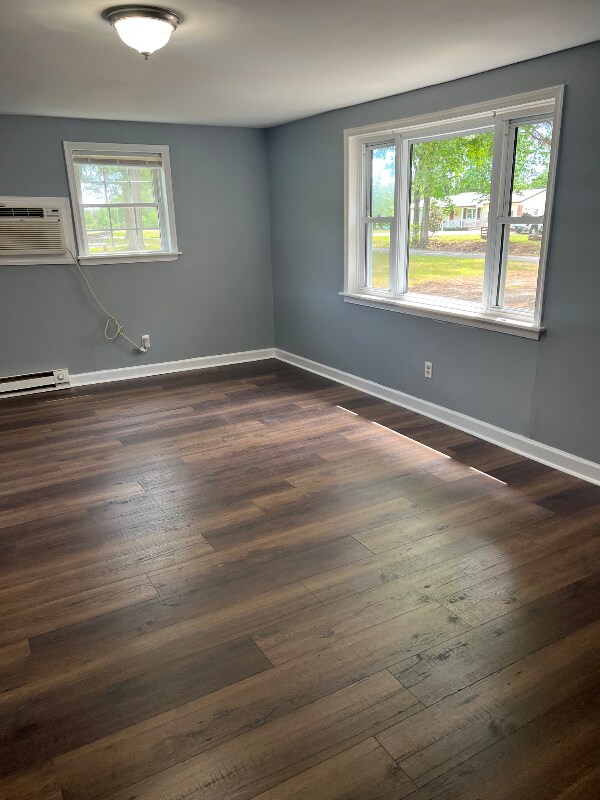 Foto del edificio - 499 Jones Mill Rd