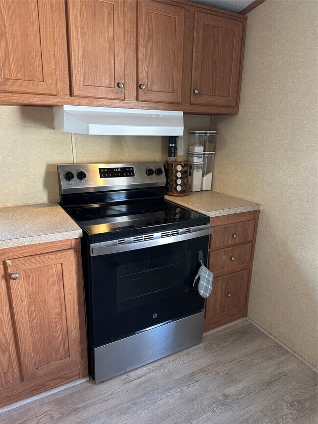 Foto del edificio - 999 FM 1774