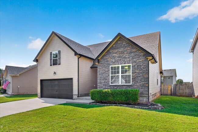 Foto del edificio - 645 Fox Hound Dr