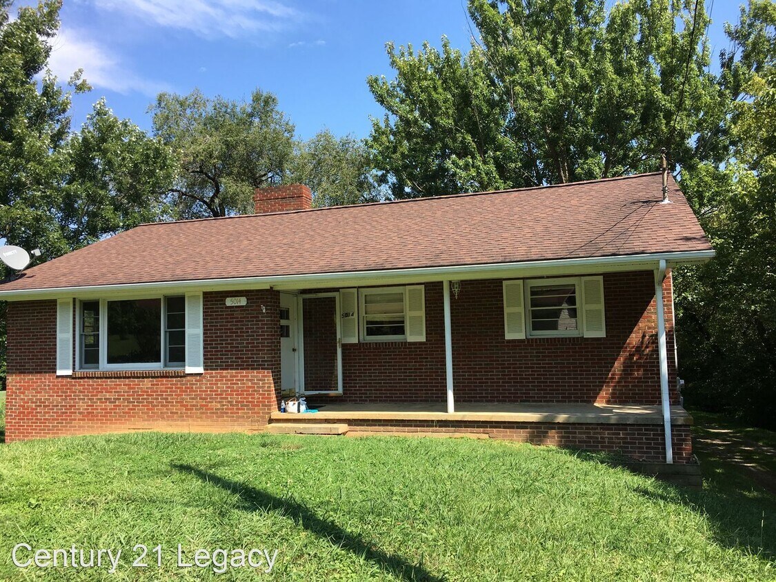 Primary Photo - 3 br, 1 bath House - 5014 Unicoi Drive