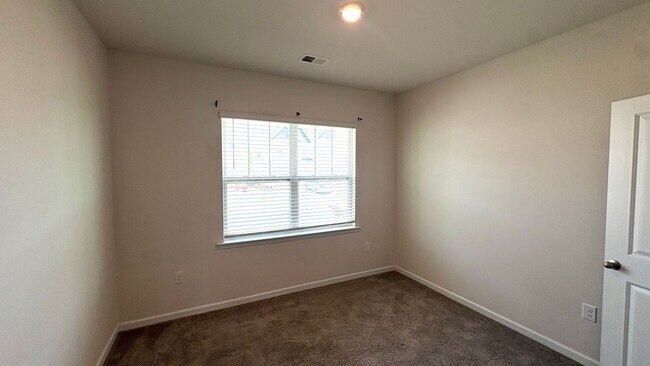 Foto del edificio - Beautiful 3/2 In Amenity Filled Neighborhood!