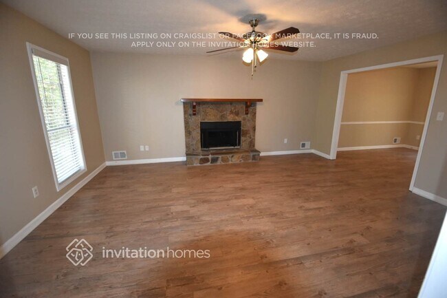 Foto del edificio - 4475 Susans Way