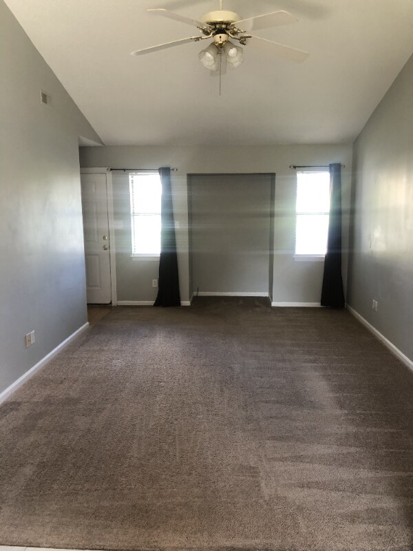 Building Photo - 115 Wyndham Cir