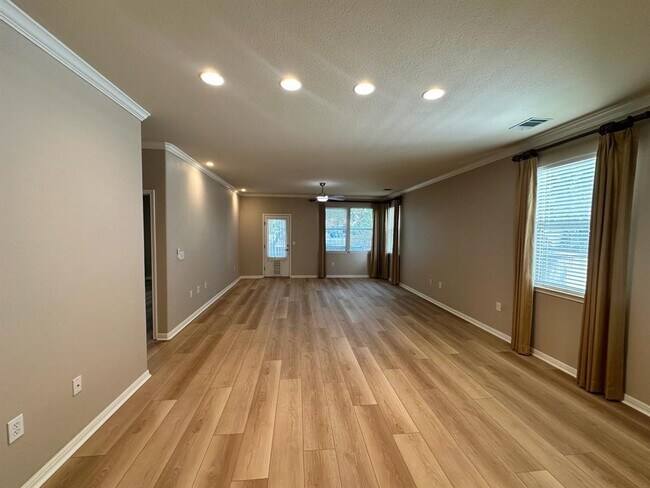 Foto del edificio - 7708 San Felipe Blvd