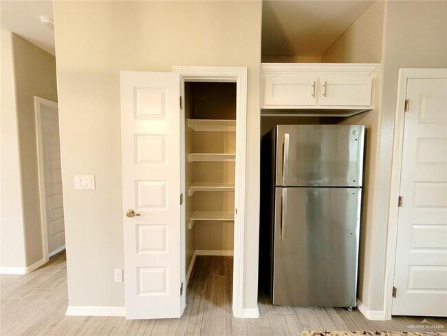 Foto del edificio - 14 Stauffers St