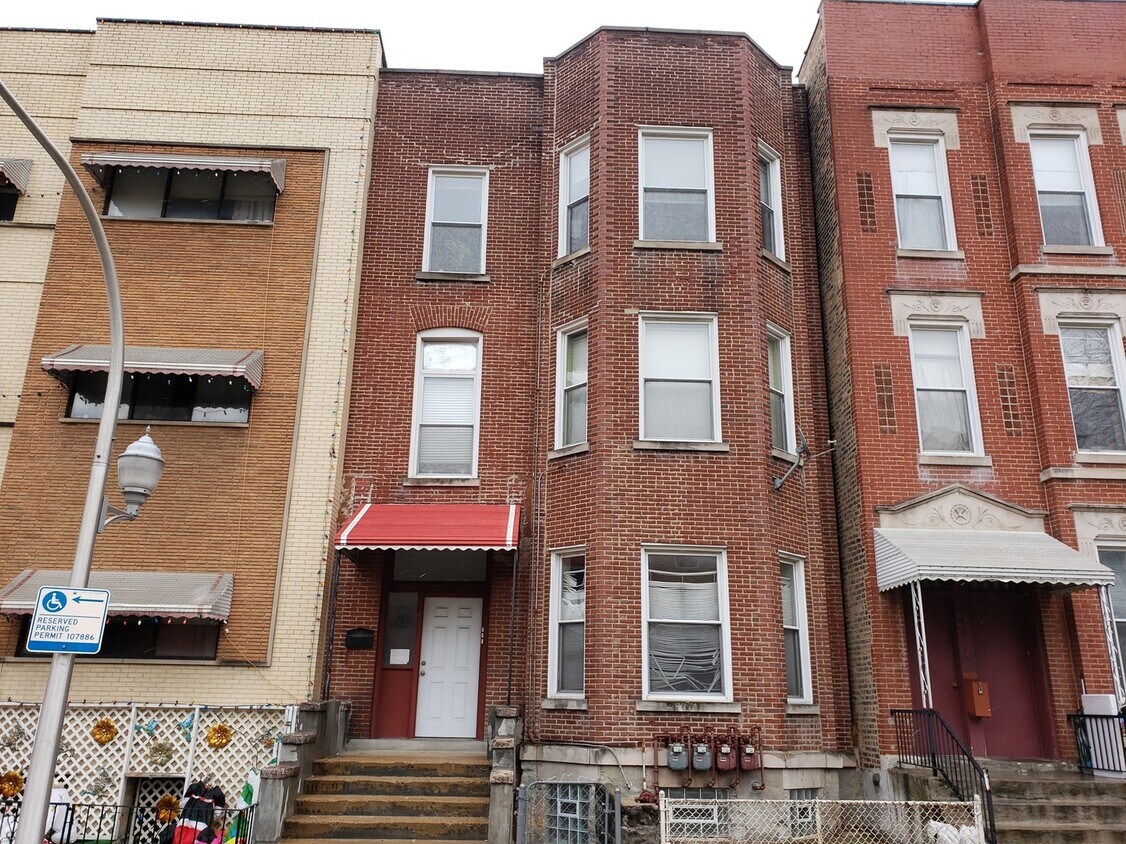 2829 S Wells St, Chicago, IL 60616 House Rental in Chicago, IL