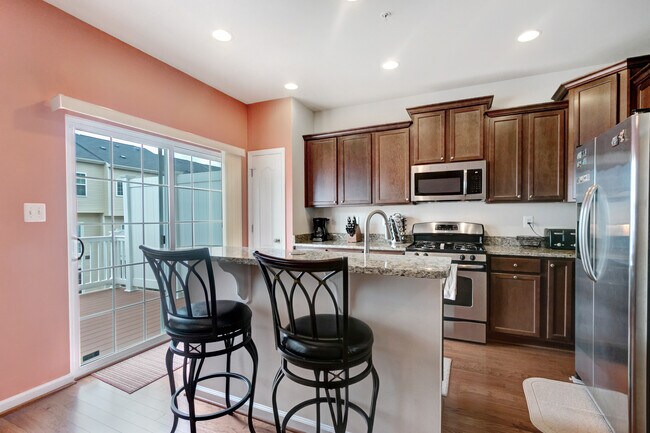 Kitchen - 3507 Seagrass Ln