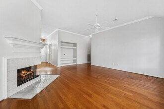 Building Photo - 20814 Lake Park Trail