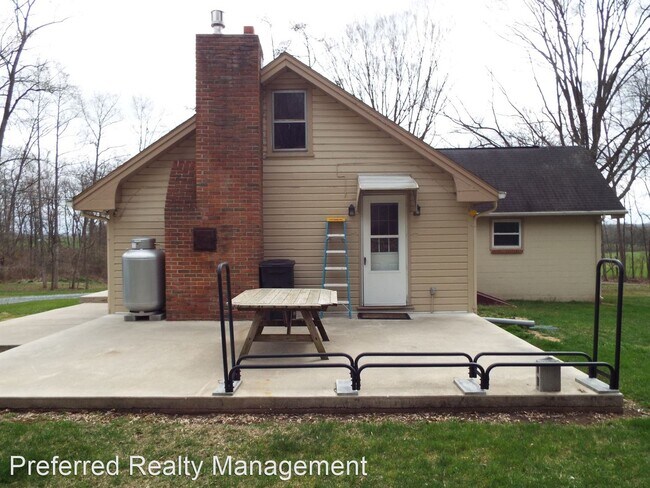 Foto del edificio - 3 br, 1 bath House - 370 Shelly Lane