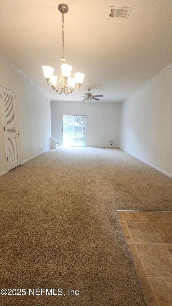 Building Photo - 607 Scrub Jay Dr