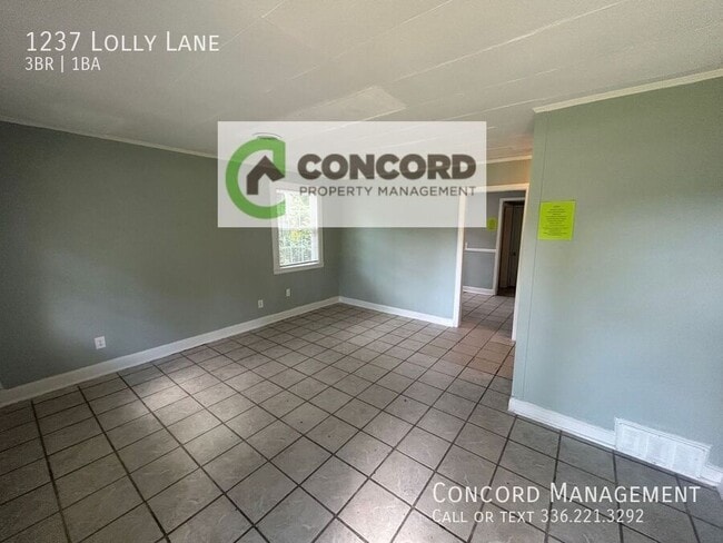 Building Photo - 1237 Lolly Ln