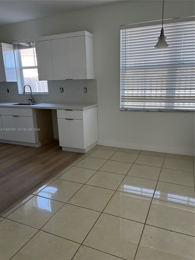 Building Photo - 27501 SW 138th Ave