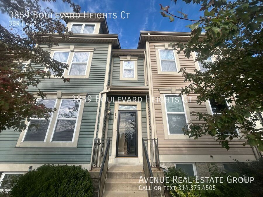 Primary Photo - Fantastic newer South City home!