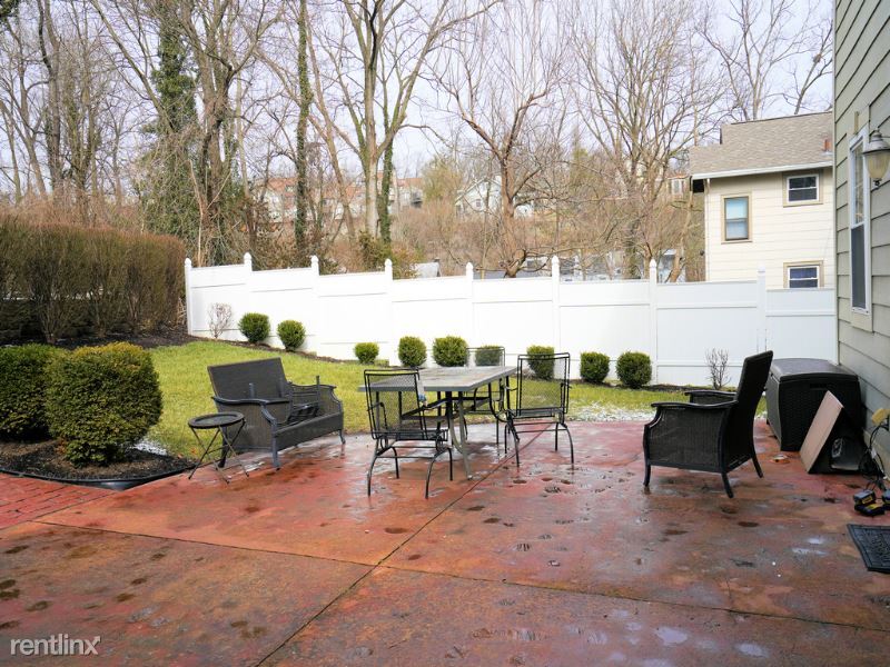 Primary Photo - 3 br, 3 bath House - 1770 E Mcmillan St