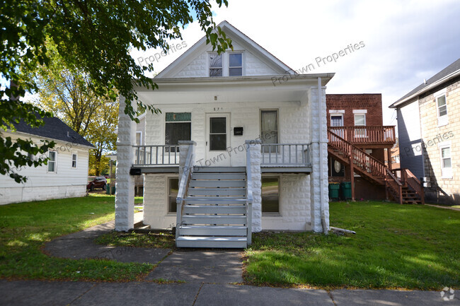 Building Photo - 835 N Broadway St