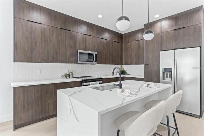 Foto del edificio - 2512 W Chestnut St