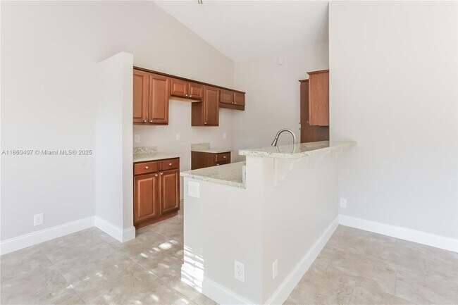Foto del edificio - 1332 Waterway Cove Dr