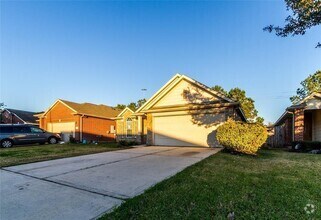 Building Photo - 22338 Highland Point Ln