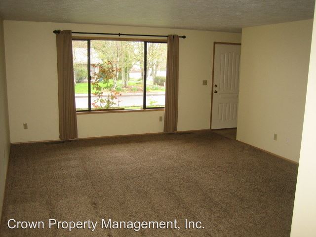 Building Photo - 1810 Whitcomb Ct NW