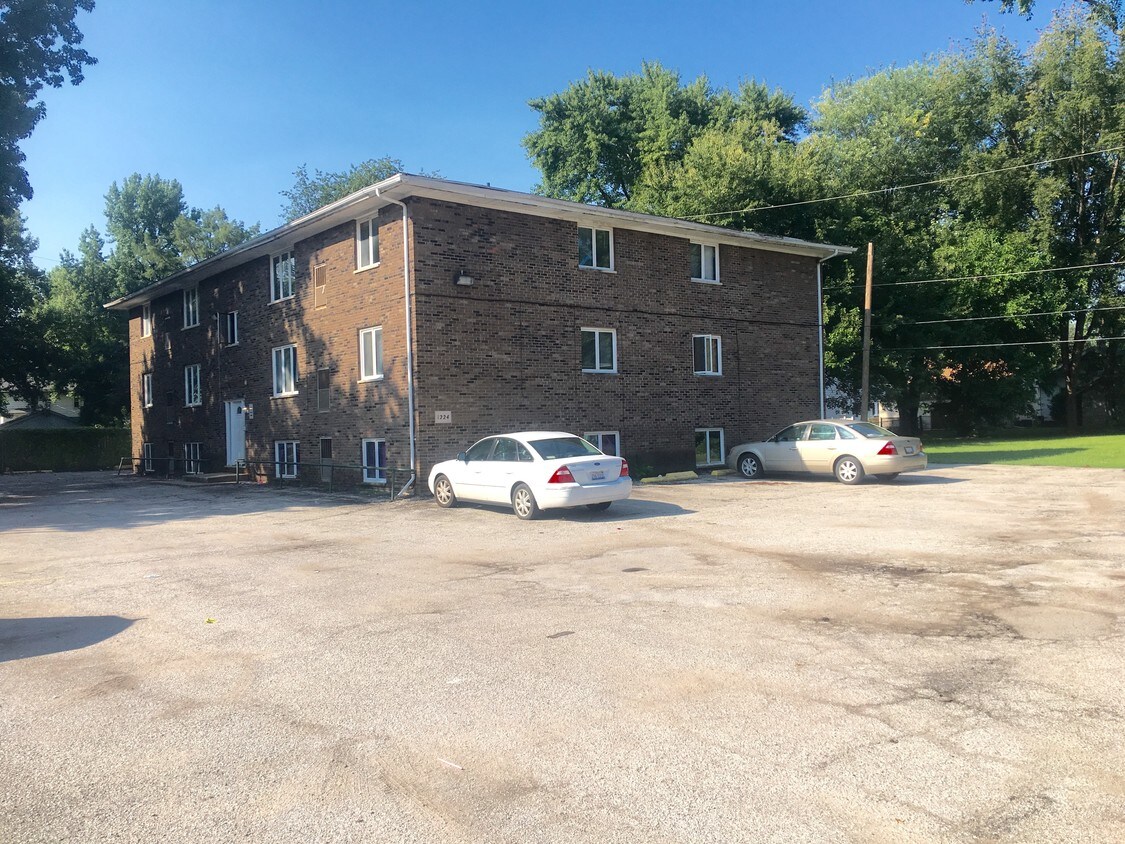 Foto principal - 1222-1224 W Monroe St
