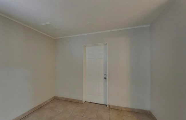 Foto del edificio - Rebekah Ritter