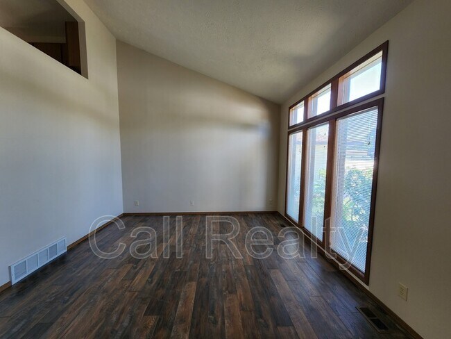 Foto del edificio - 11220 E Mallon Ave