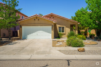 Building Photo - 7547 Willow Run Dr NE