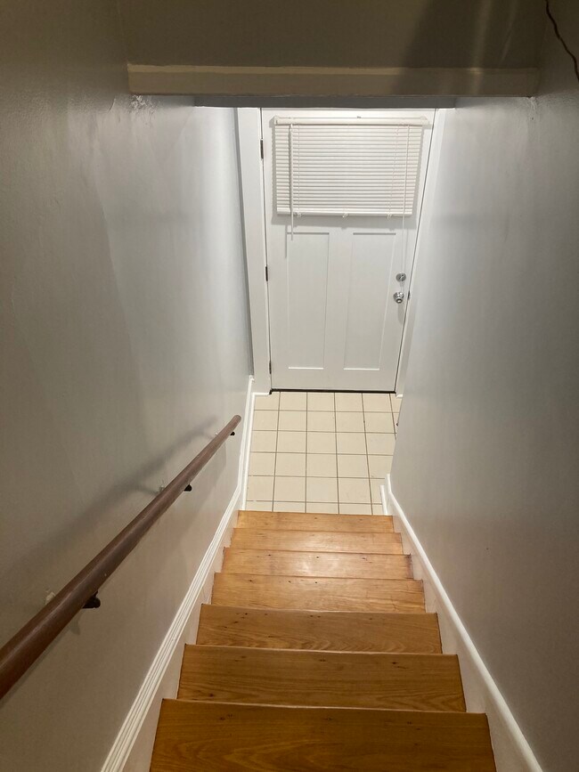 Front door and hallway - 22 W Spring St