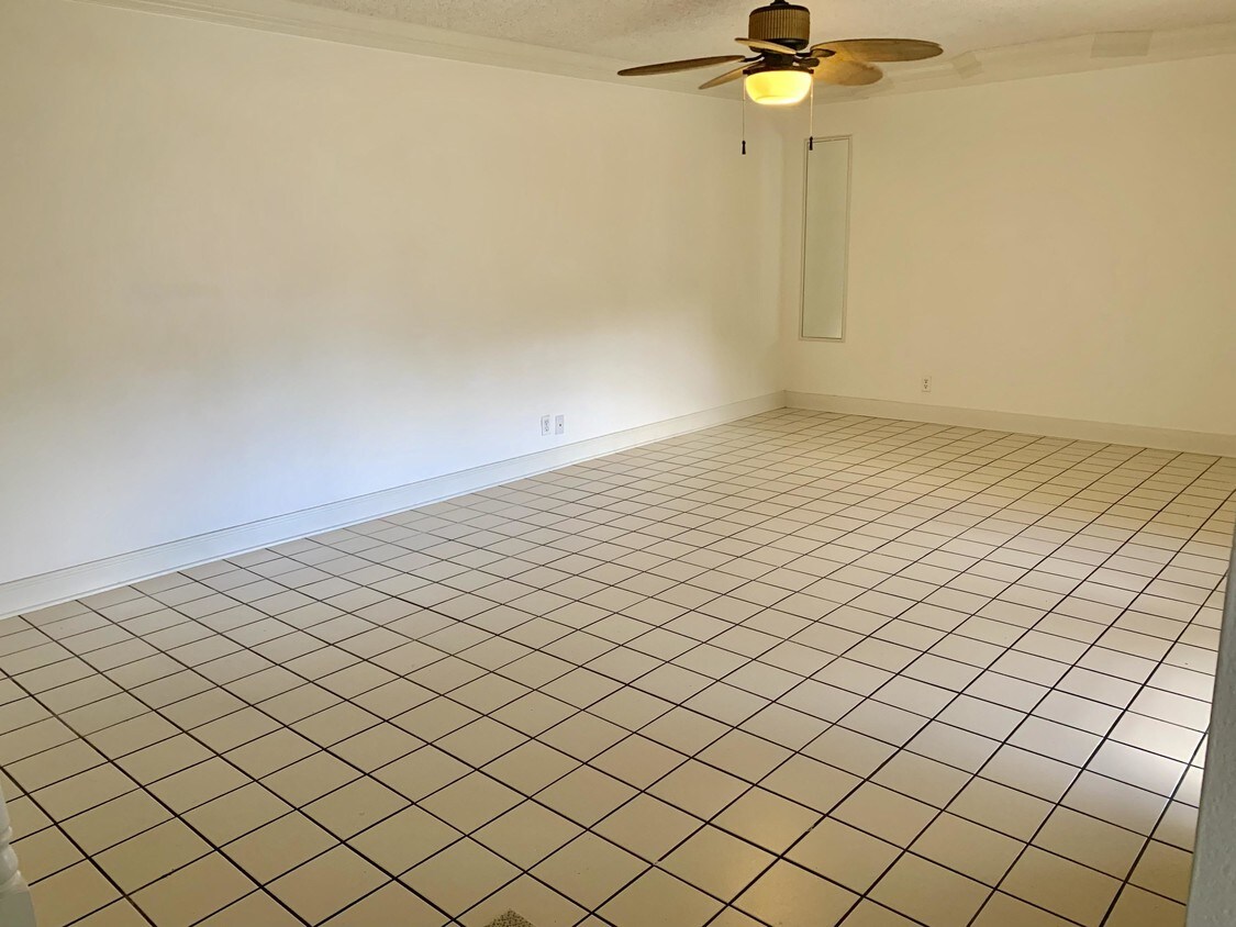 326 Jupiter Lakes Blvd Unit 2317a, Jupiter, FL 33458 Room for Rent in