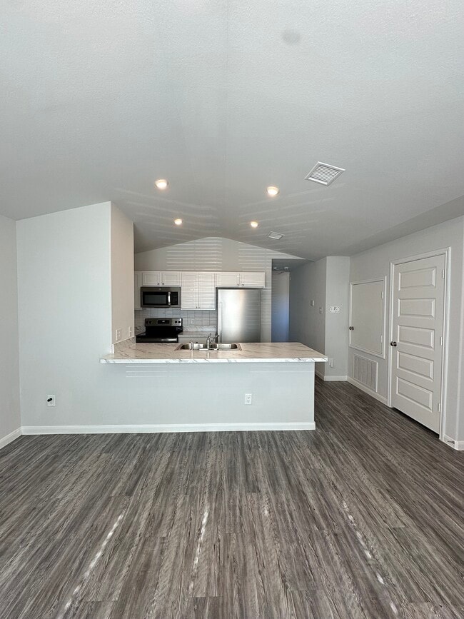 Building Photo - 2623 Road 5724