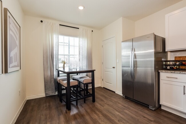 Foto del edificio - 120 ORMOND GRANDE Blvd