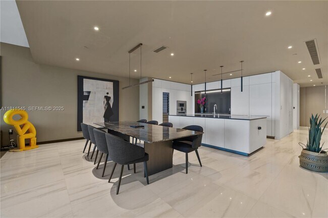 Foto del edificio - 300 Biscayne Blvd Way